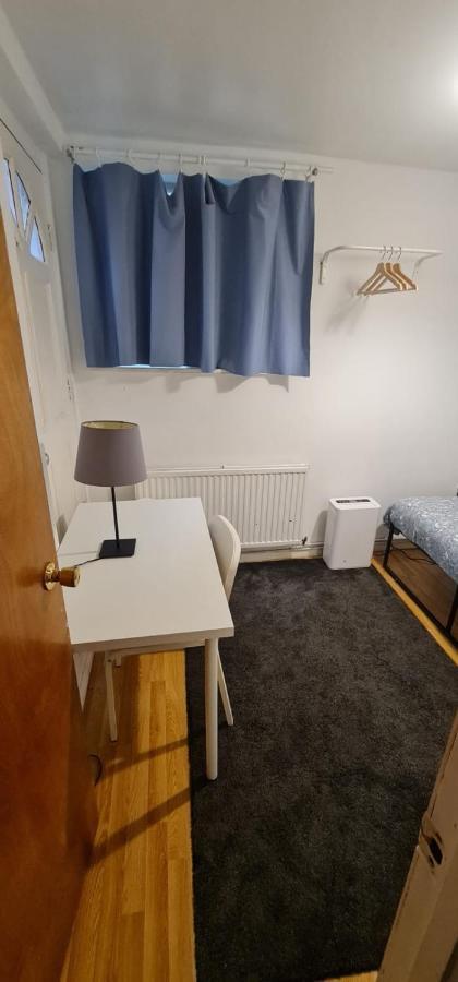 Lovely Budget Double Ensuite In Bricklane London Bagian luar foto